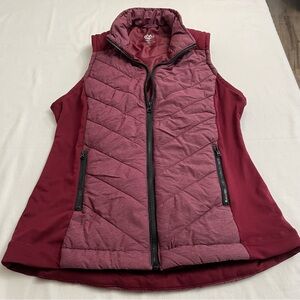 Maurices Quilted Puffer Vest Lightweight Chevron Two-tone Burgundy Women’s Small